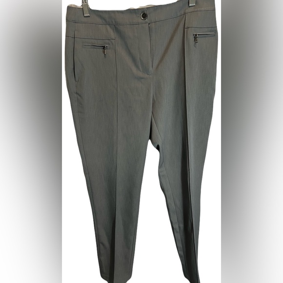⛳️ EP Pro Women’s Golf Pants – Sleek & Sporty
🌫️gray in Size 8 - Picture 1 of 13